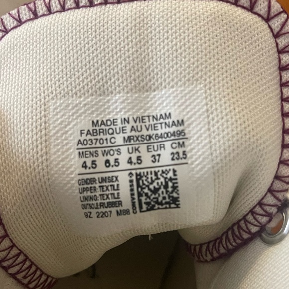 NEW Converse Purple Chuck Taylor All Star Lugged 2.0 - Picture 6 of 6